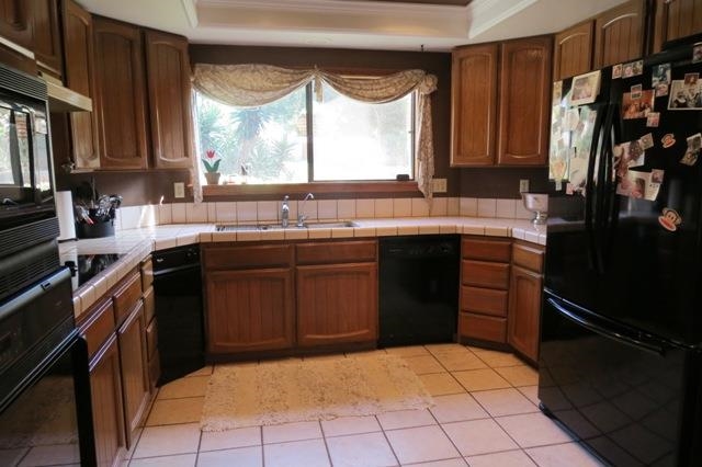 2000 Grandview Rd, Vista, CA 92084 photo 5