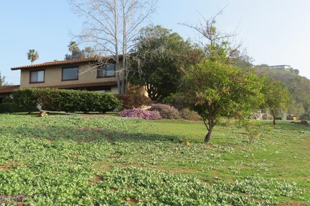 2000 Grandview Rd, Vista, CA 92084 photo 1