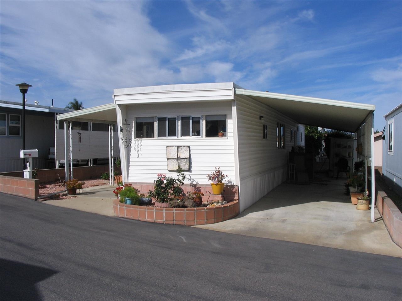 60 Hummingbird Ln, Oceanside, CA 92057 photo 1