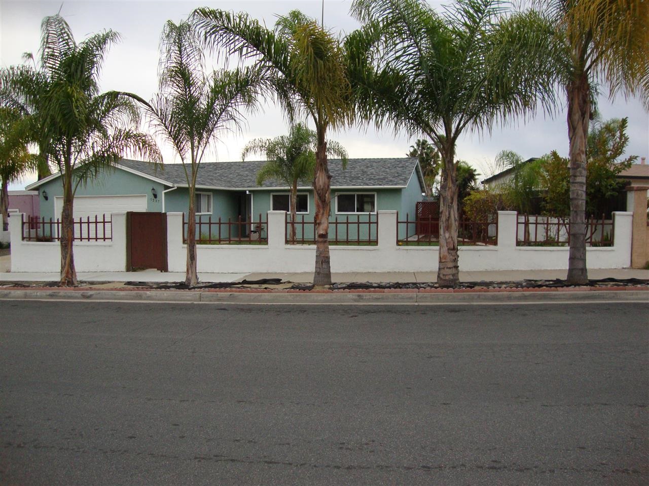 5207 Leon St, Oceanside, CA 92057 photo 1