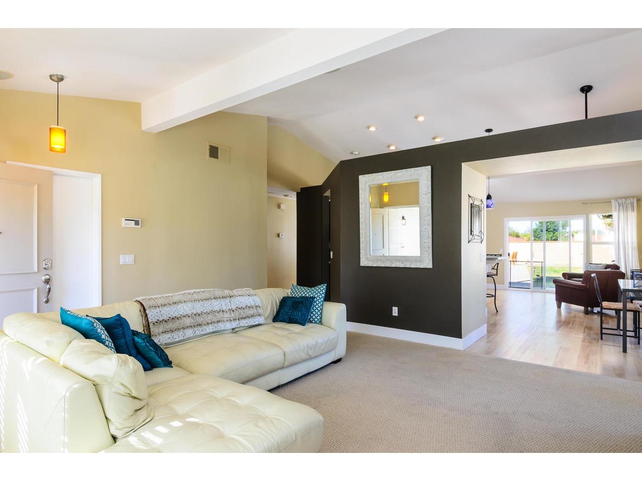 1322 Henshaw Rd, Oceanside, CA 92056 photo 5