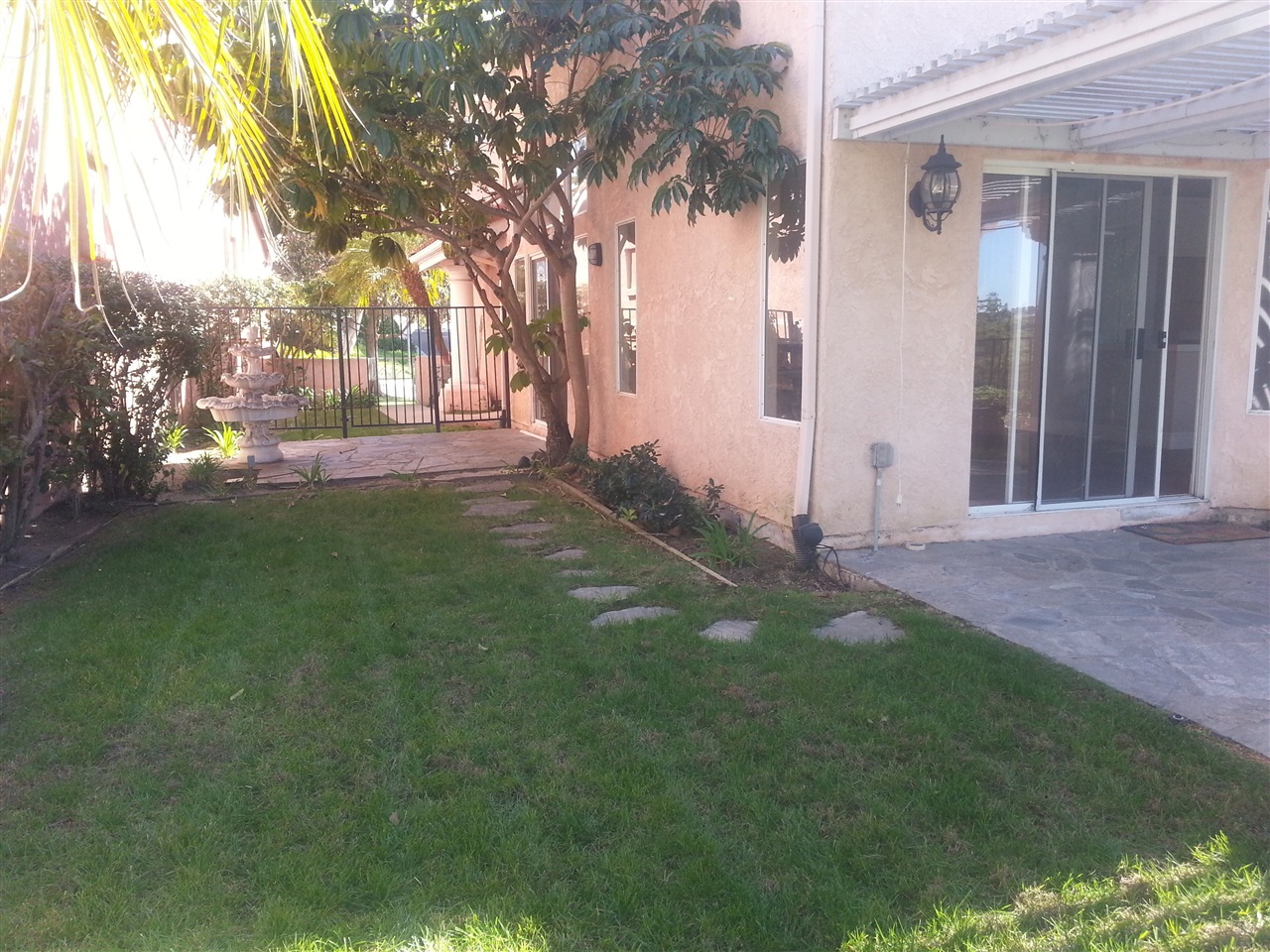 1418 Golfcrest Pl, Vista, CA 92081 photo 5