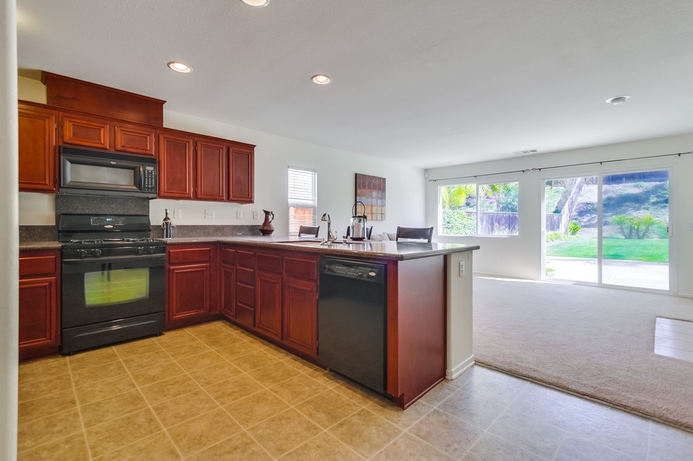 5100 Mendip, Oceanside, CA 92057 photo 12