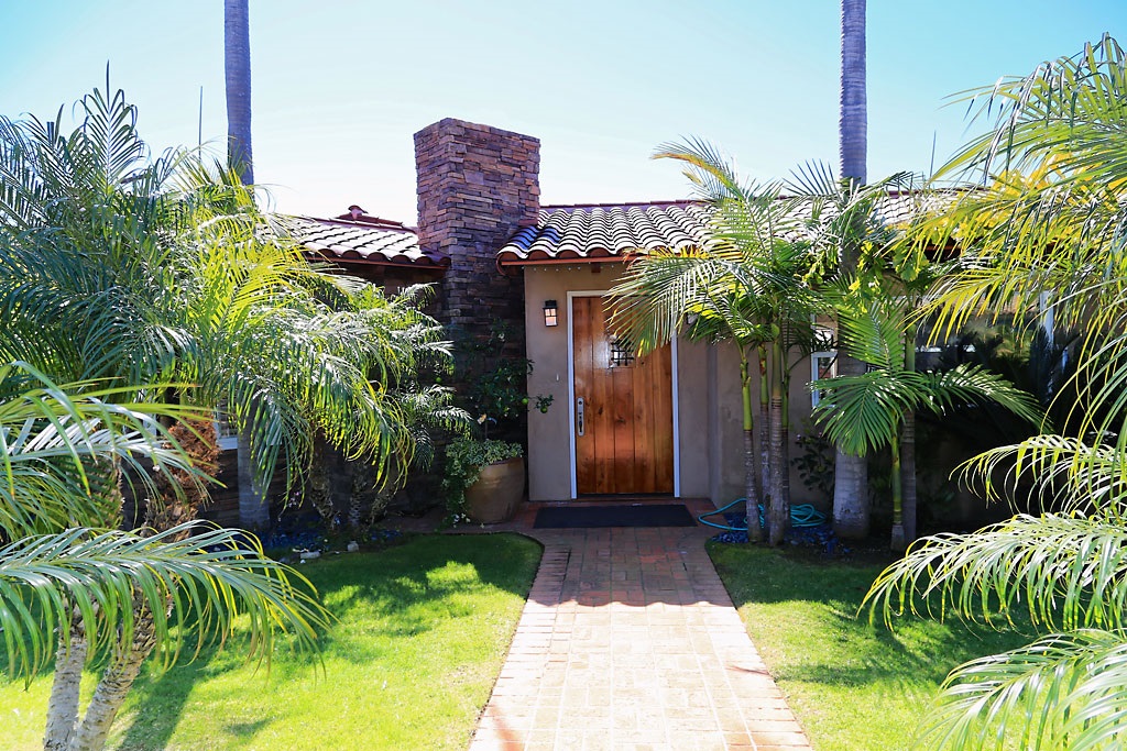 1145 Skylark, La Jolla, CA 92037 photo 2