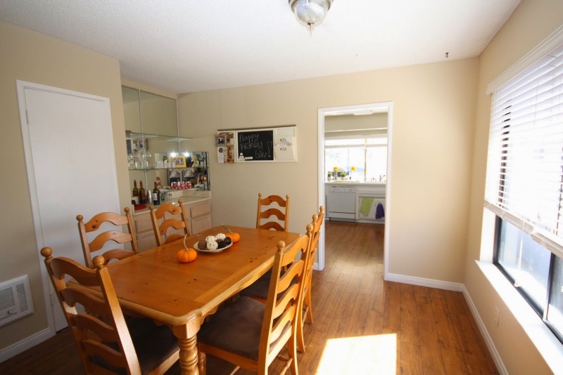 141 Hemlock Ave, Carlsbad, CA 92008 photo 10