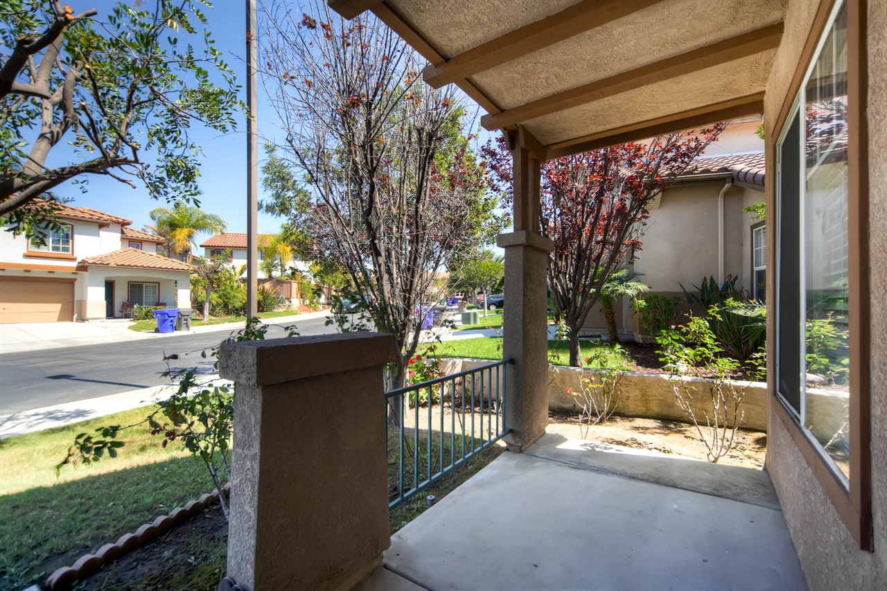 4709 Lagunita Way, Oceanside, CA 92057 photo 4