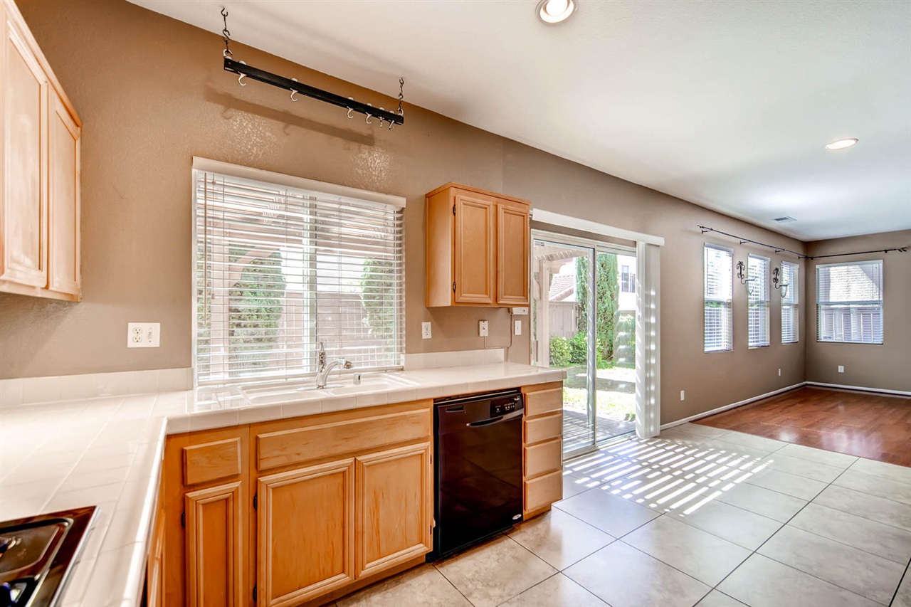 4709 Lagunita Way, Oceanside, CA 92057 photo 11