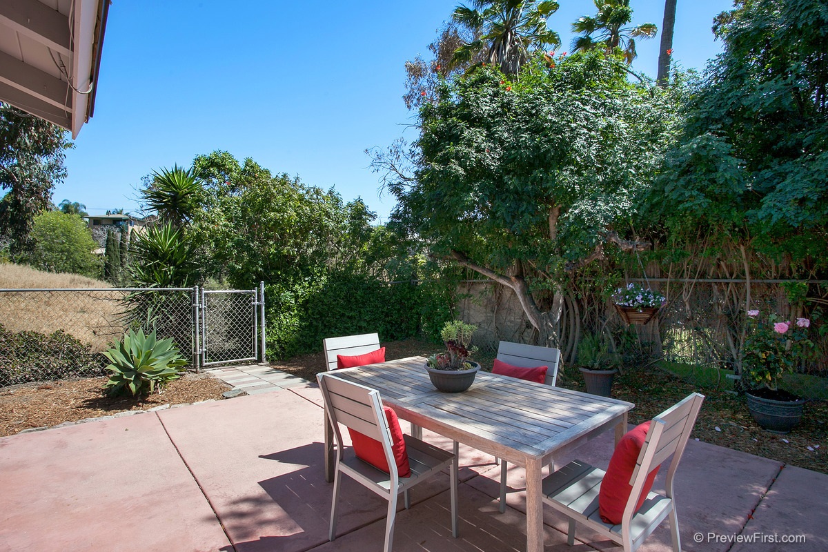170 Edgewood Dr, Oceanside, CA 92054 photo 12