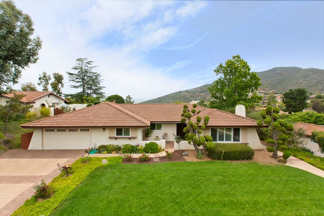 3468 Via Loma Vis, Escondido, CA 92029 photo 2