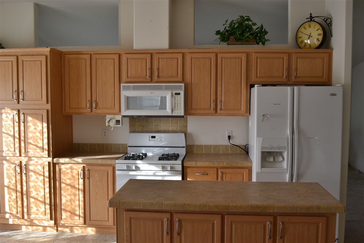 1844 Terrace Rd, Big Bear City, CA 92314 photo 5