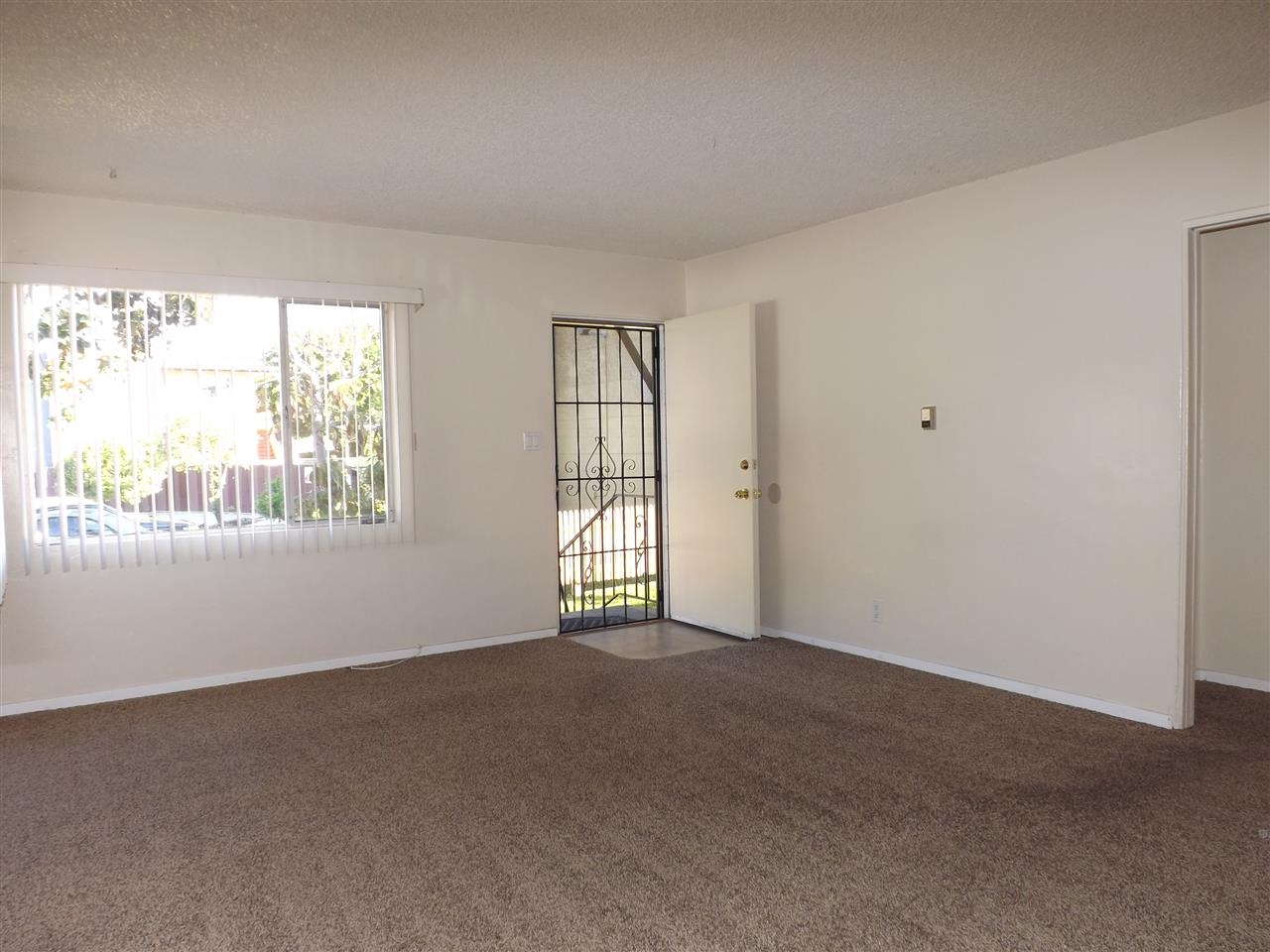 5141-47 Dailey Ct, La Mesa, CA 91942 photo 9