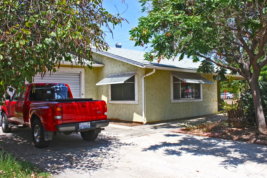 1198 Sumner, El Cajon, CA 92021 photo 4