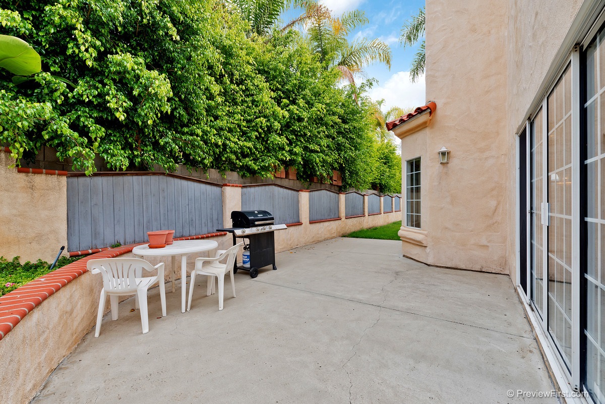 1446 Alta Vista Dr, Vista, CA 92084 photo 12