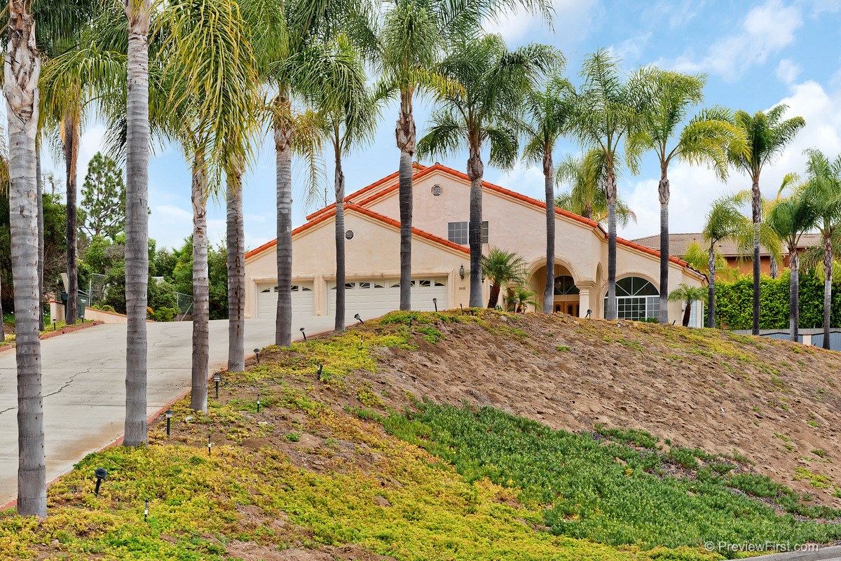 1446 Alta Vista Dr, Vista, CA 92084 photo 22
