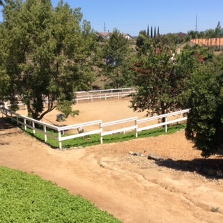 332 Futurity Ln, Fallbrook, CA 92028 photo 1