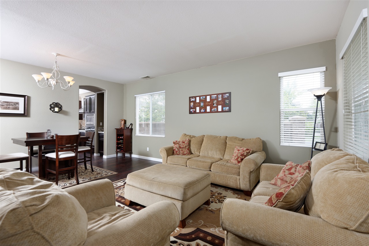 1606 Pleasanton, Chula Vista, CA 91913 photo 3