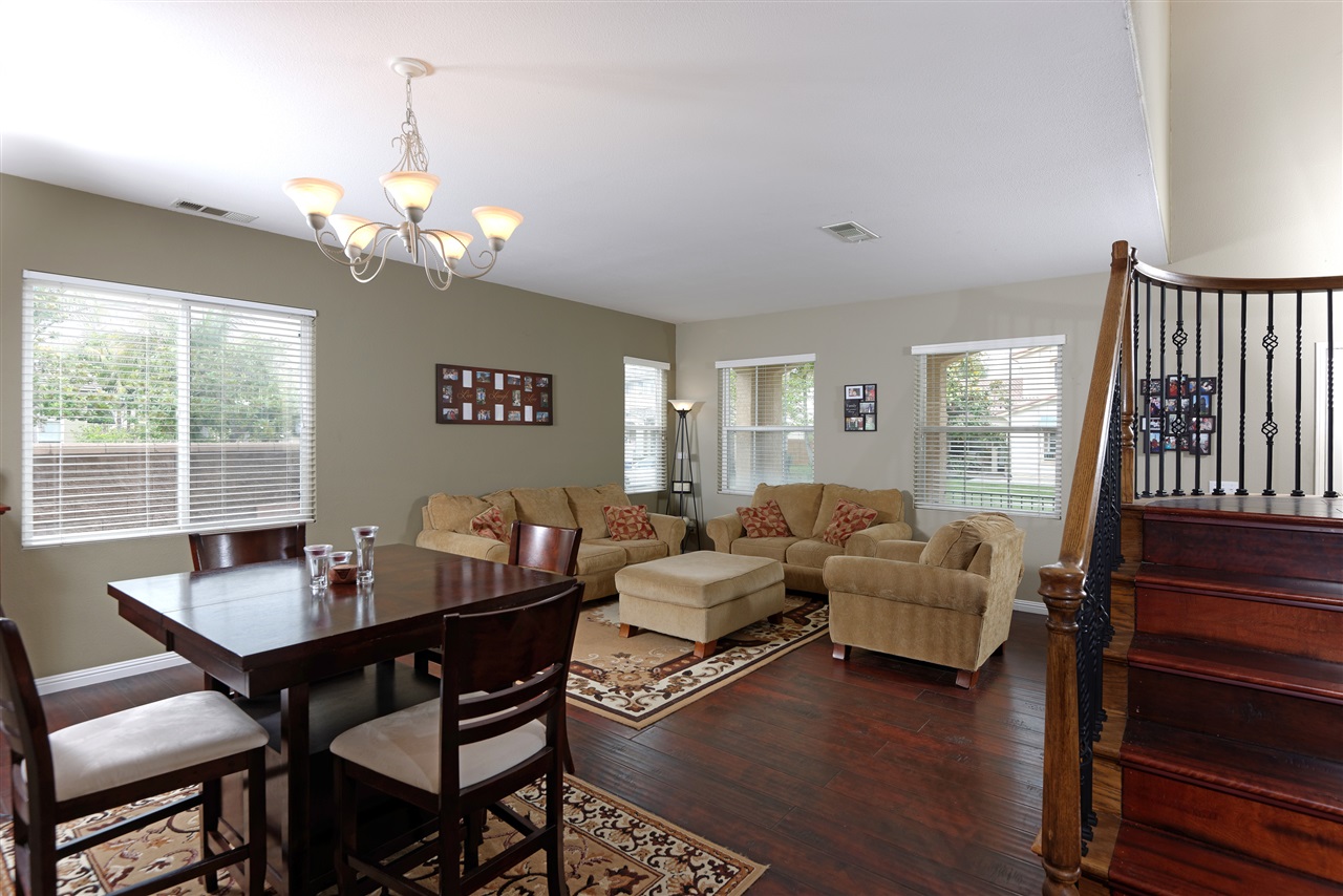 1606 Pleasanton, Chula Vista, CA 91913 photo 4