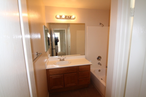 548 Dew Point Ave, Carlsbad, CA 92011 photo 9