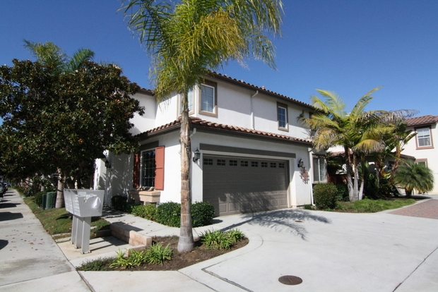 548 Dew Point Ave, Carlsbad, CA 92011 photo 1