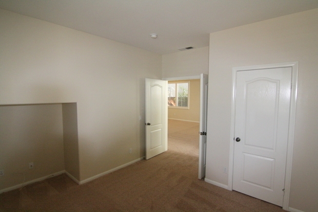 548 Dew Point Ave, Carlsbad, CA 92011 photo 8