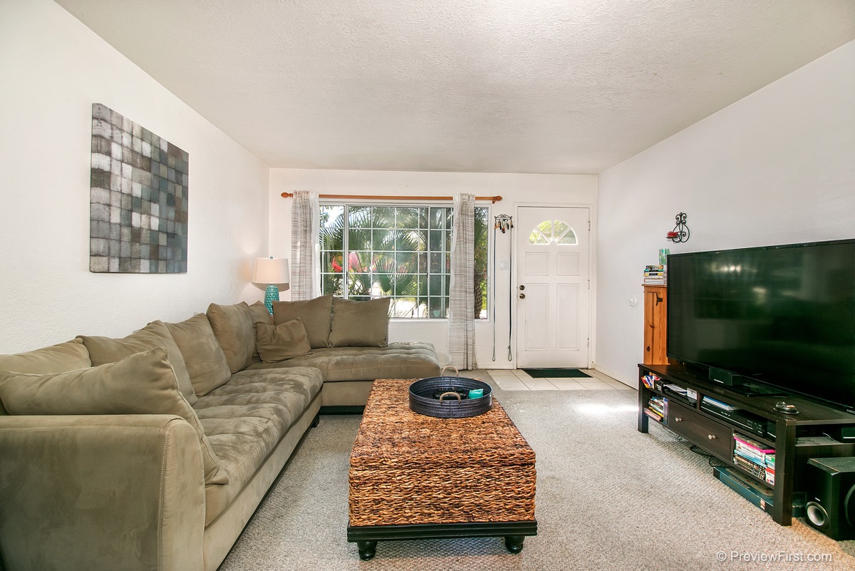 1092 Nardo, Encinitas, CA 92024 photo 5