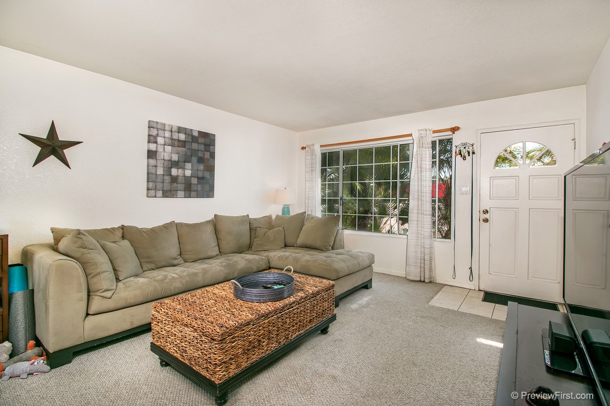 1092 Nardo, Encinitas, CA 92024 photo 6
