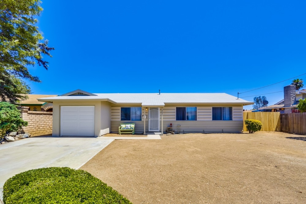 4831 Sol Sitio, Oceanside, CA 92057 photo 1