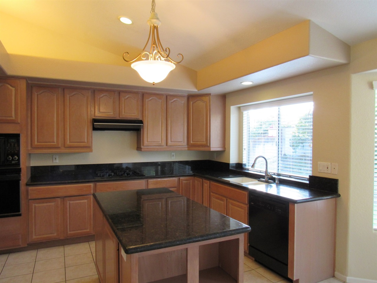 2748 Berkeley Ave, Carlsbad, CA 92010 photo 4