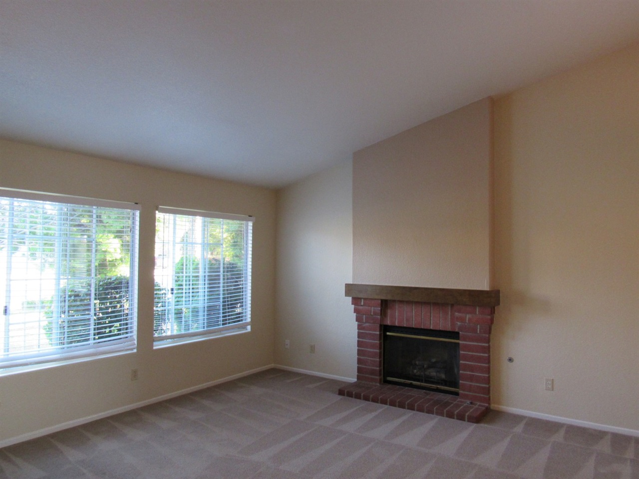 2748 Berkeley Ave, Carlsbad, CA 92010 photo 9