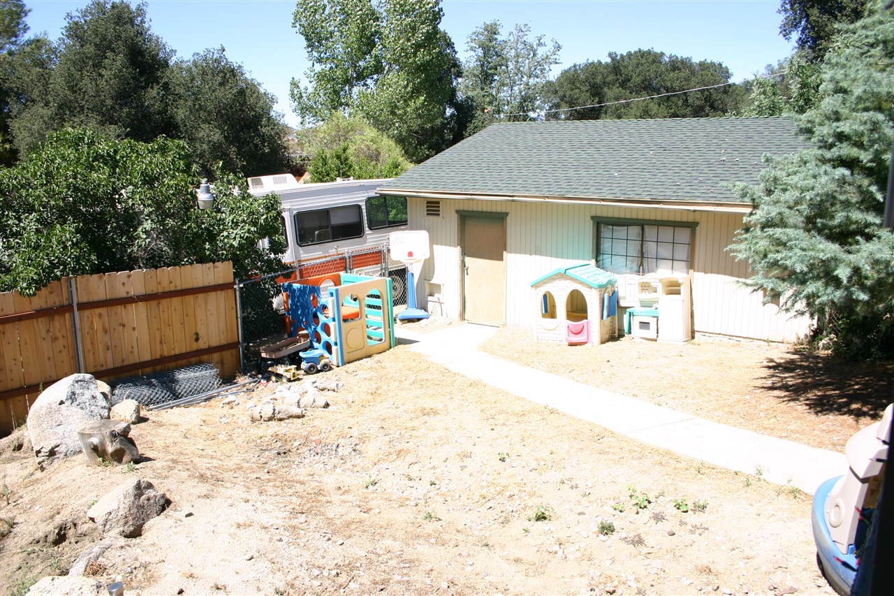 2559 Gladiola Dr, Campo, CA 91906 photo 9