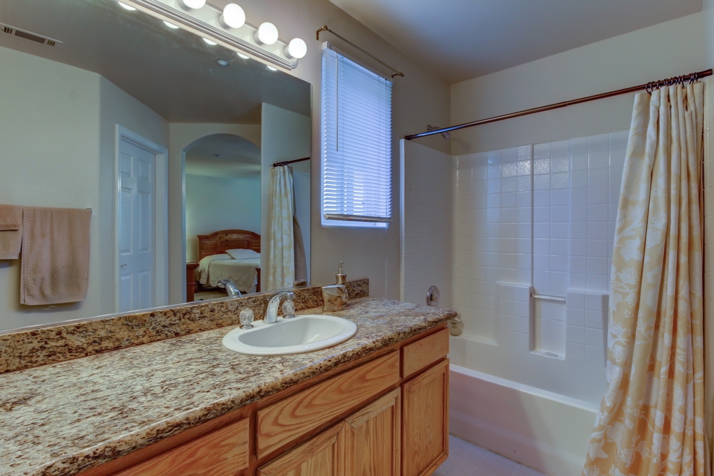 1276 Winter View Pl, El Cajon, CA 92021 photo 5