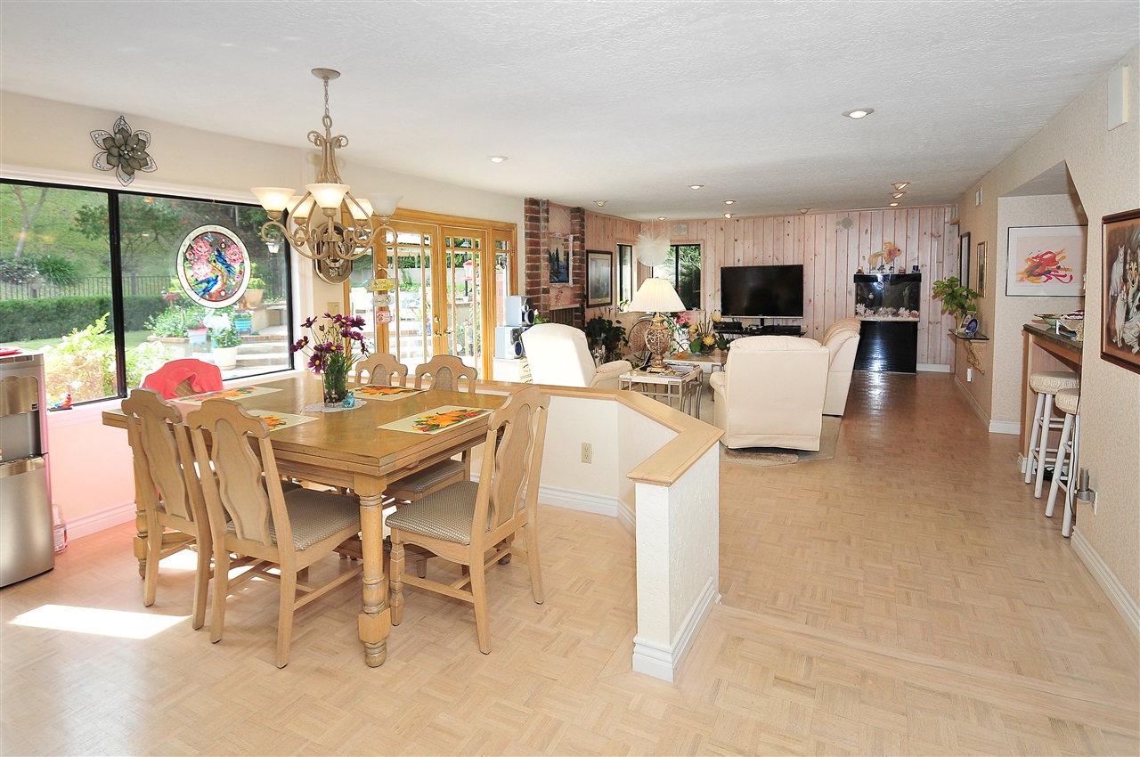 380 Surrey Dr, Bonita, CA 91902 photo 7