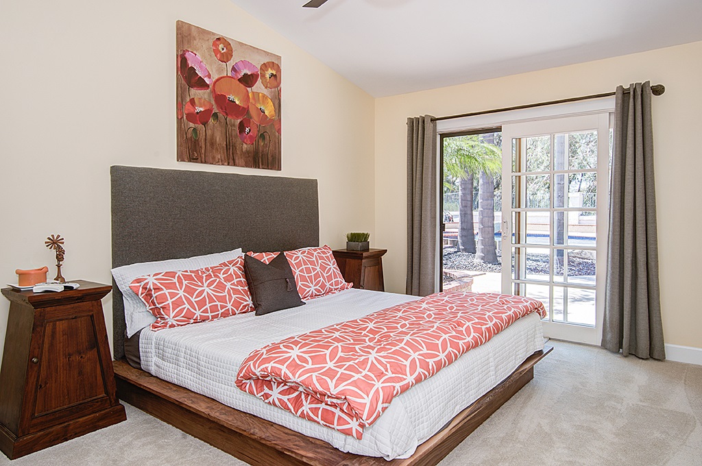 2695 Olympia, Carlsbad, CA 92010 photo 9