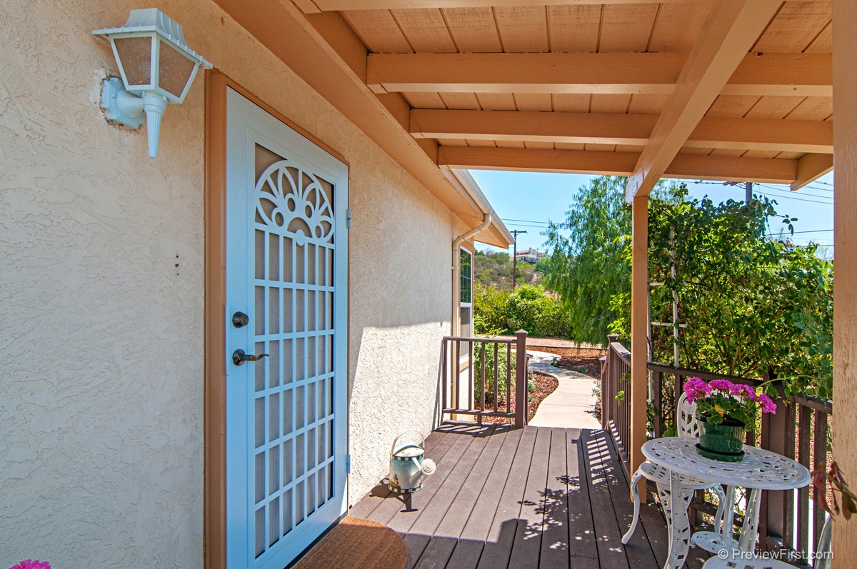 548 Arnold, Alpine, CA 91901 photo 3