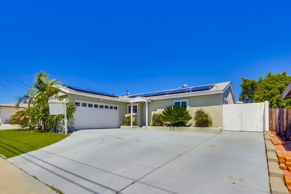 5765 Yorkshire Ave, La Mesa, CA 91942 photo 1
