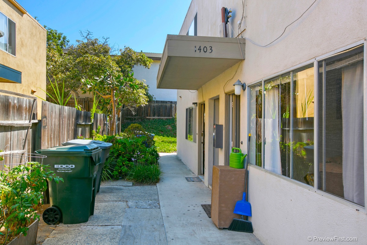 1403 Hermes Ave, Encinitas, CA 92024 photo 2