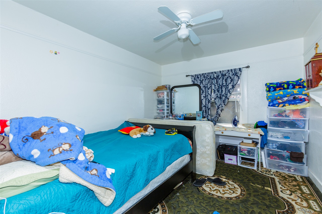 636 Neptune, Oceanside, CA 92054 photo 8