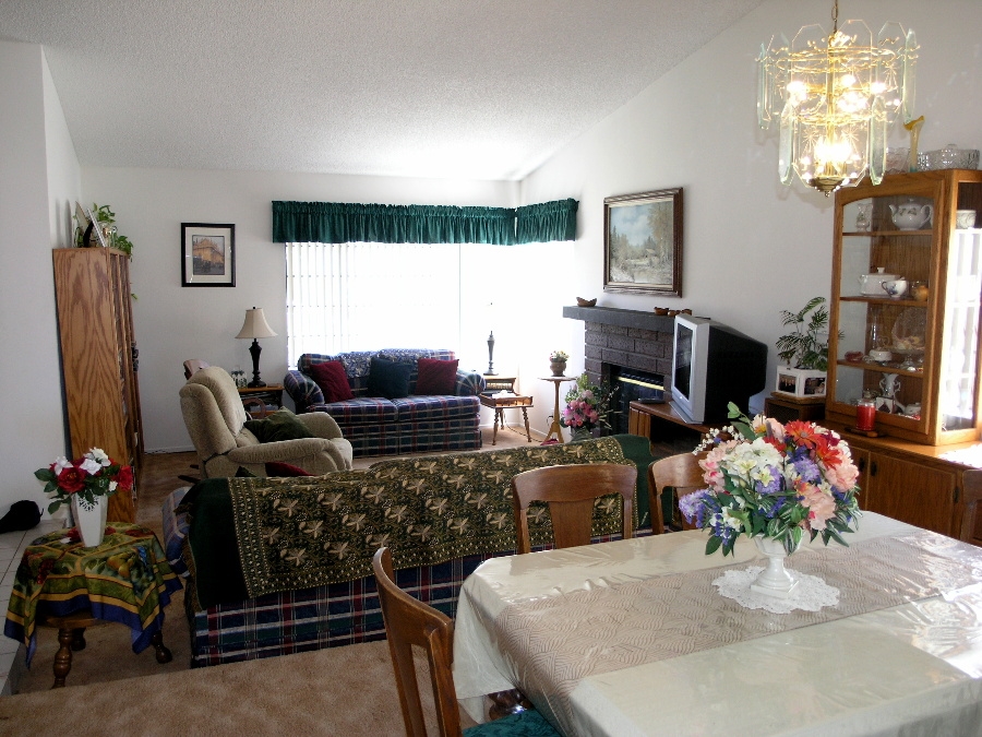 3820 Carnegie Dr, Oceanside, CA 92056 photo 4