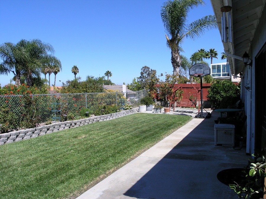 3820 Carnegie Dr, Oceanside, CA 92056 photo 18
