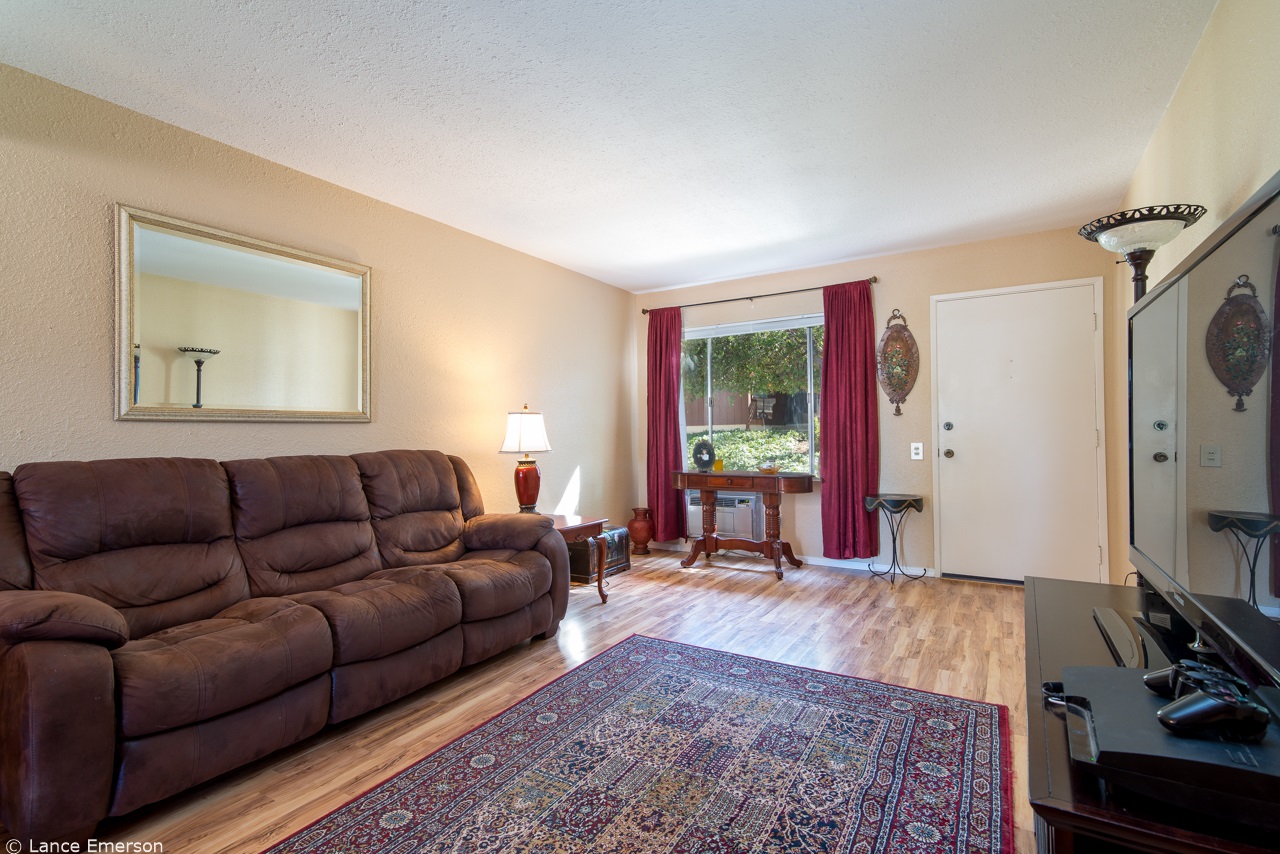 8773 Wahl St, Santee, CA 92071 photo 3