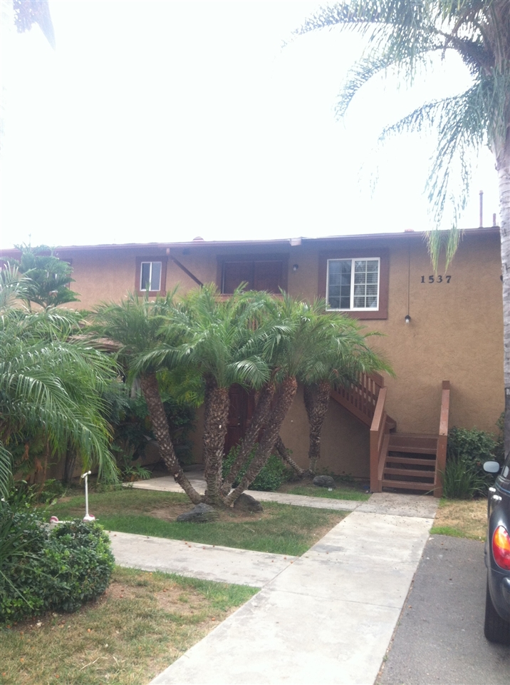 1535 1537 S Maple St, Escondido, CA 92025 photo 2
