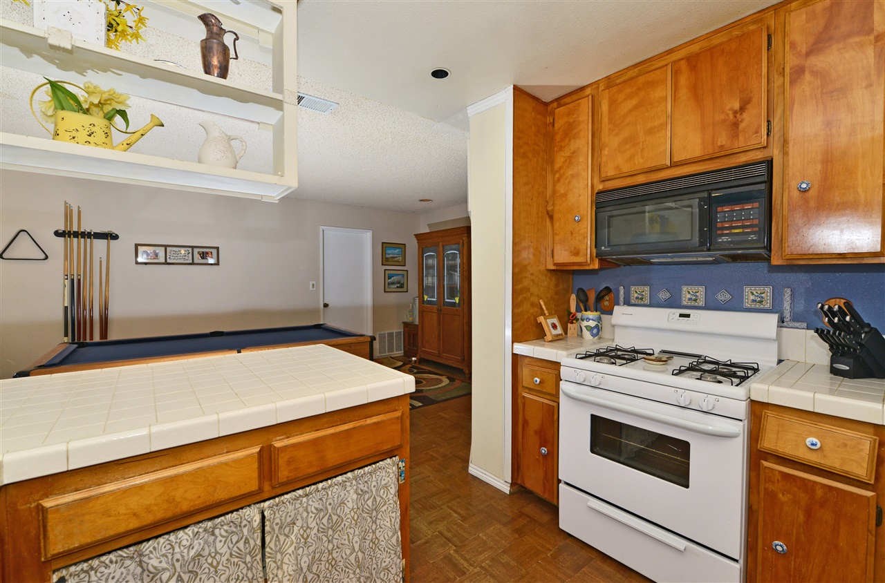 4694 Rose Dr, Oceanside, CA 92056 photo 10