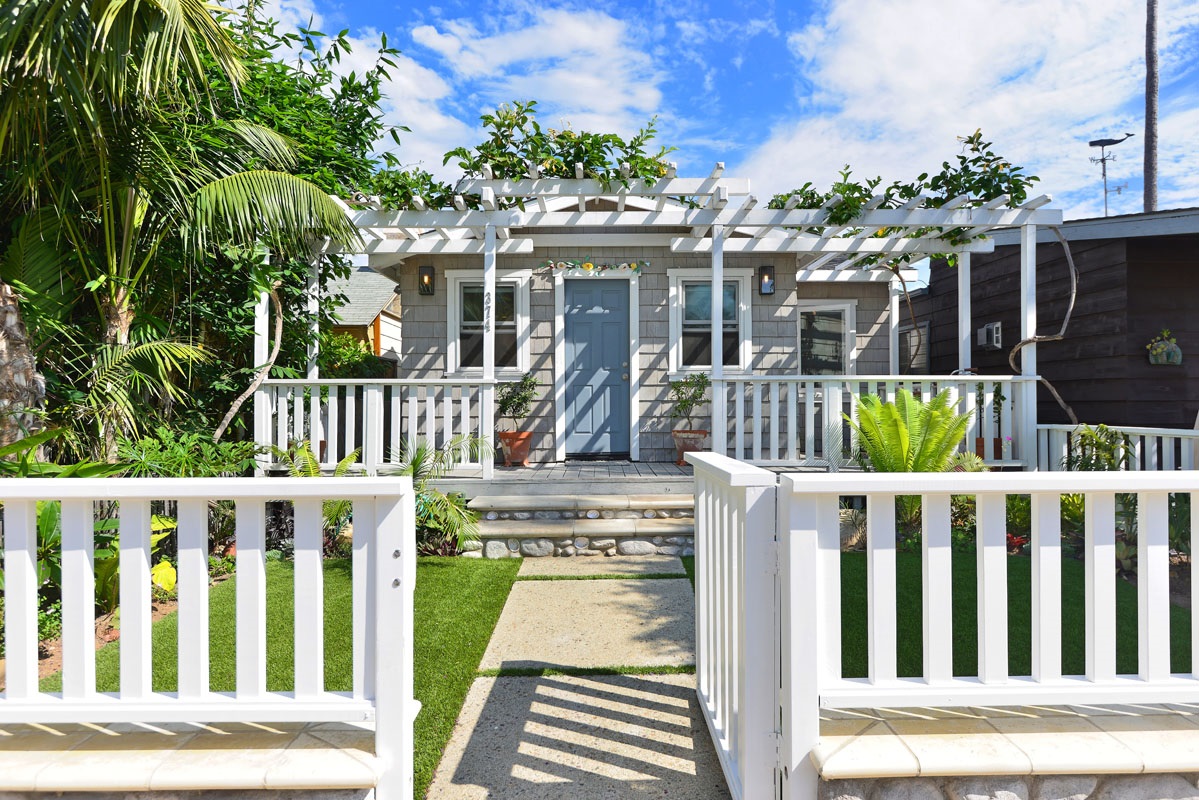 374 Nautilus St, La Jolla, CA 92037 photo 2