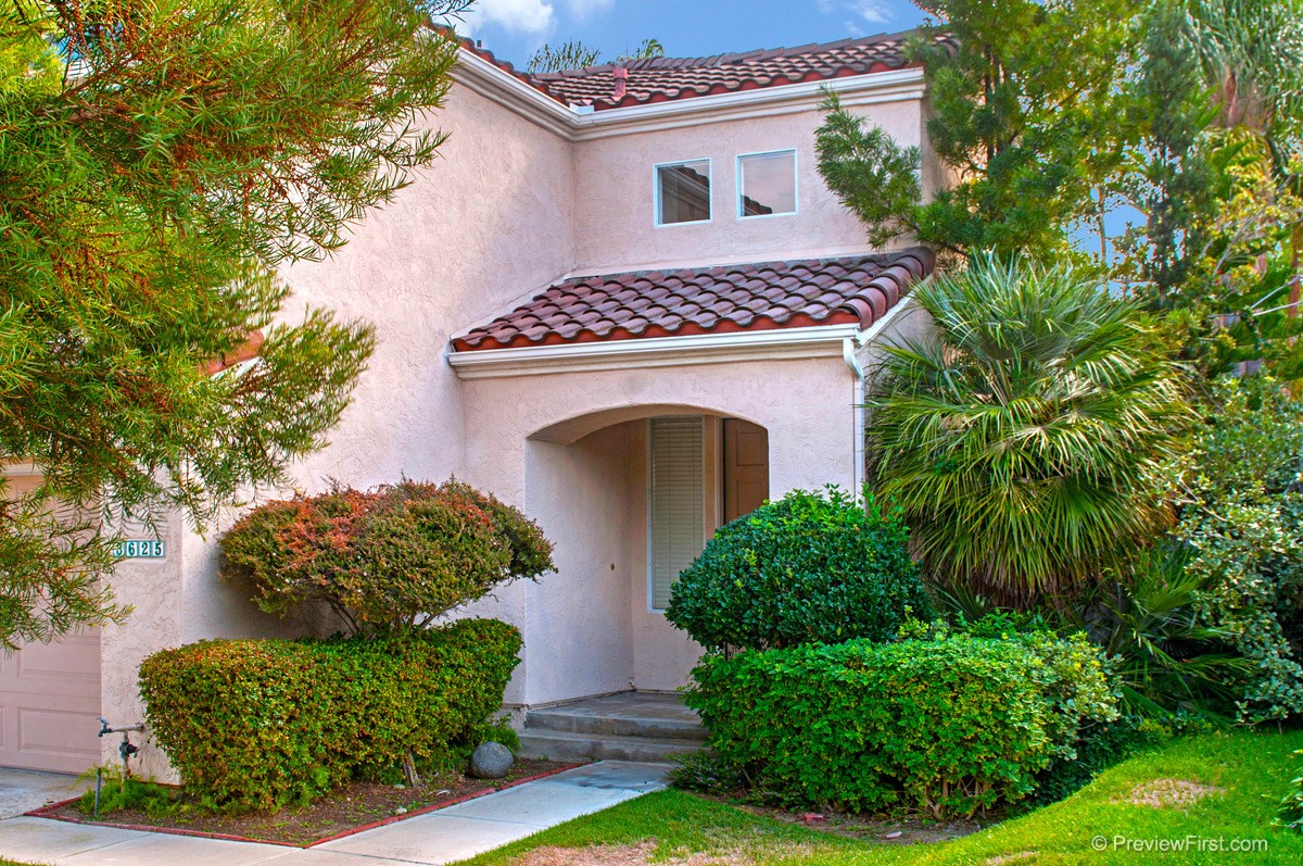 3625 Via Bernardo, Oceanside, CA 92056 photo 1
