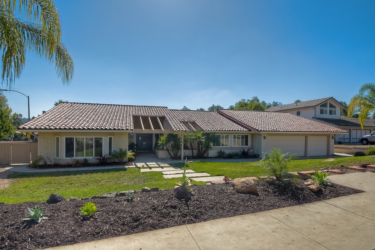 13163 Edina Way, Poway, CA 92064 photo 1