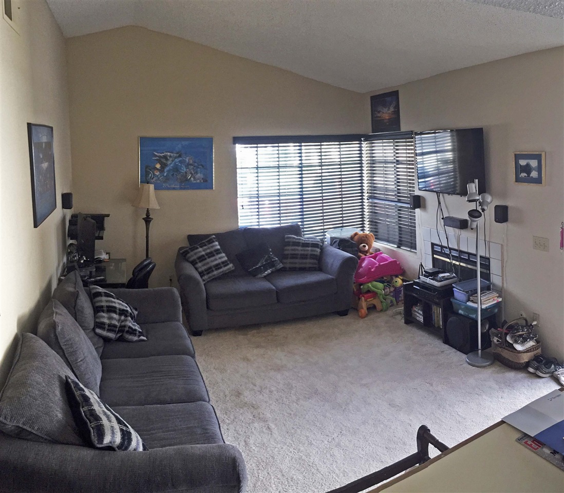 340 Riverview Way, Oceanside, CA 92057 photo 3