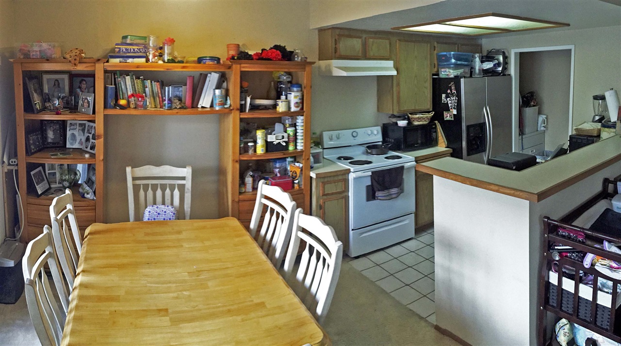 340 Riverview Way, Oceanside, CA 92057 photo 4