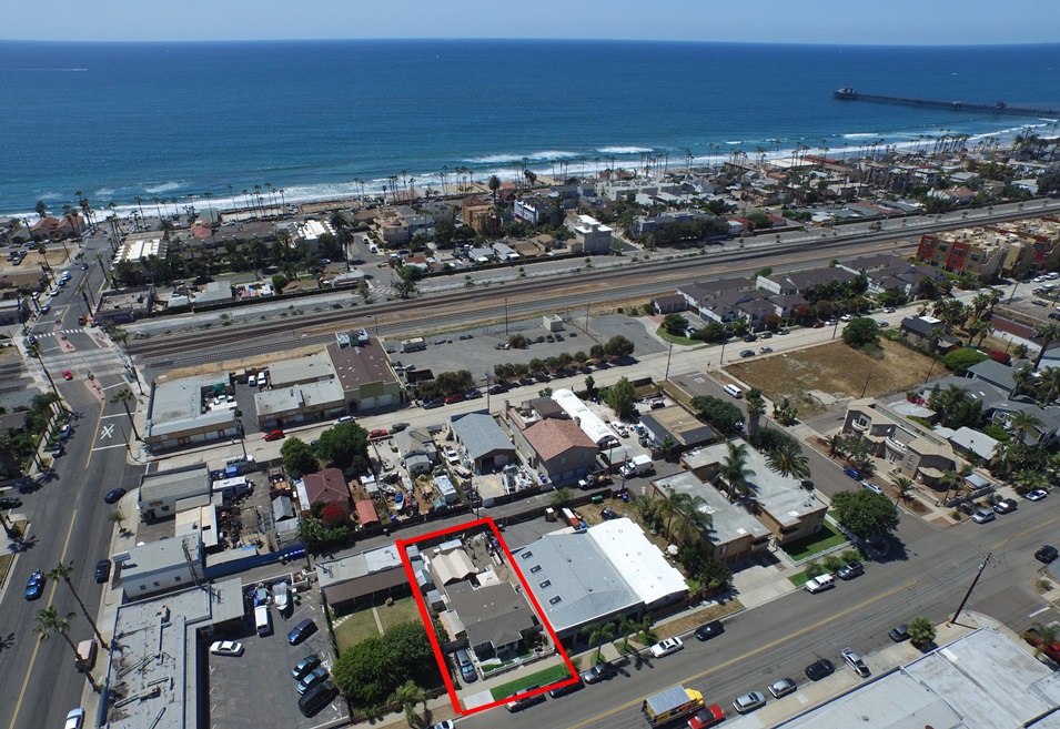 619 S Tremont, Oceanside, CA 92054 photo 1