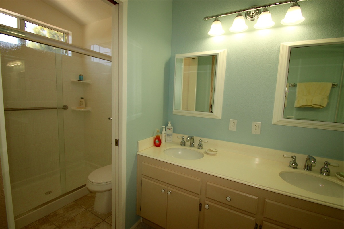 2357 Brookhaven Pass, Vista, CA 92081 photo 16