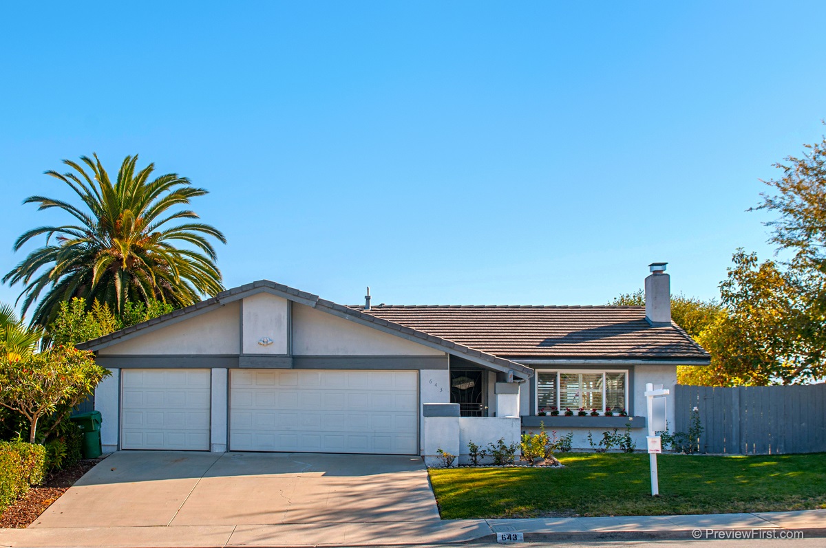 643 Dewane Dr, El Cajon, CA 92020 photo 1
